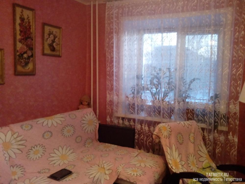 Отличная комната в г. Зеленодольск. Комната светлая, тёплая, после ремонта: заменена вся проводка, на полу ламинат,... - 1
