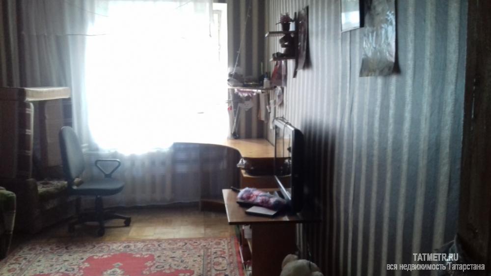 Отличная, просторная квартира в г. Зеленодольск. Дом кирпичный, теплый. Квартира светлая, не угловая, окна выходят на... - 1