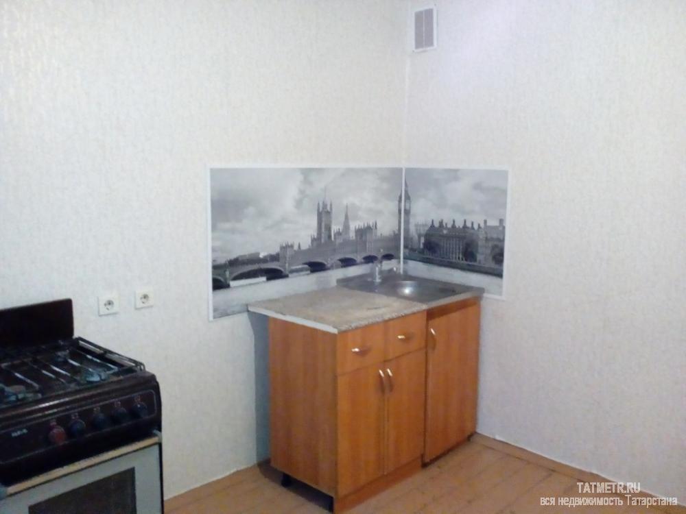 Сдается отличная квартира в самом центре г. Зеленодольск. Квартира просторная, чистая и светлая. Рядом рынок,... - 2