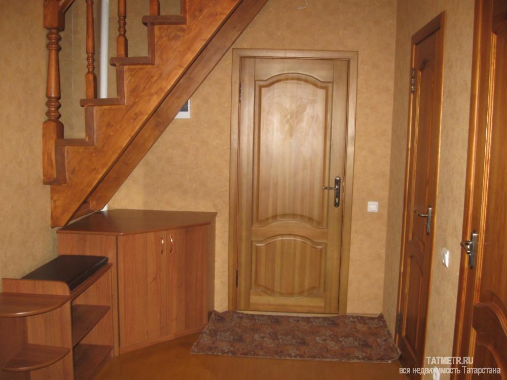 Продается добротный дом в г. Зеленодольск. Дом кирпичный, в отличном состоянии, год постройки - 2006. В доме пять... - 13