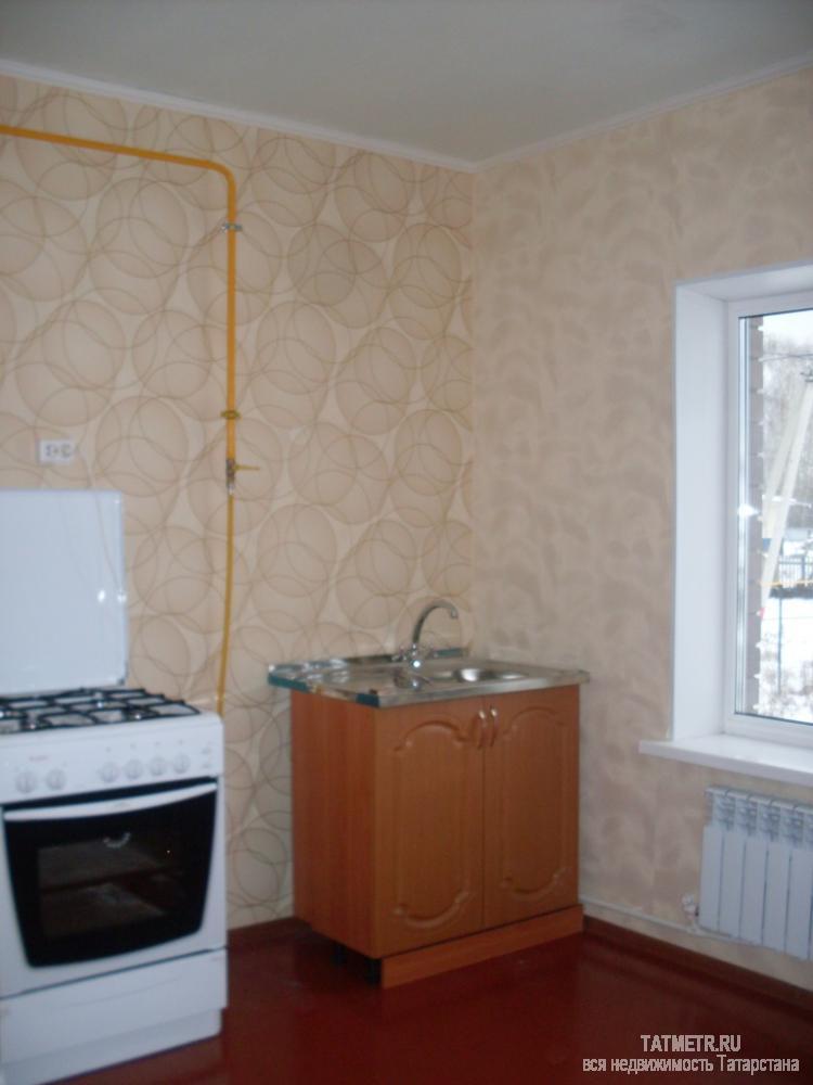 Добротный дом в д. Красный Яр, в 4 км. от г. Зеленодольск. На участке 10 соток имеется новый, отличный дом:...