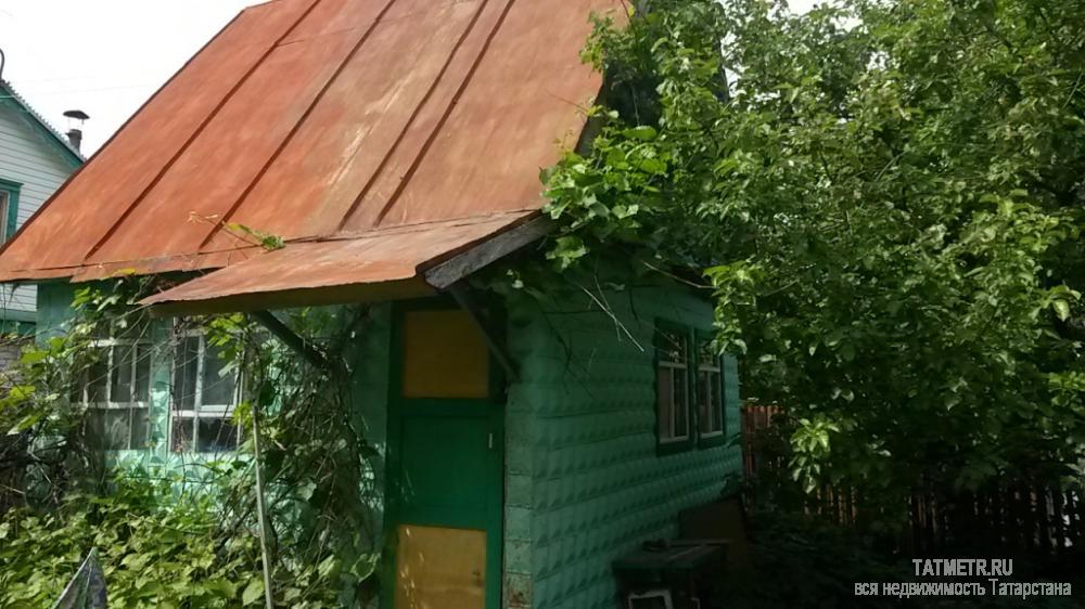 Хорошая двухэтажная дача в черте г. Зеленодольск (Зеленый Дол). Два сарая, туалет, вода, электричество. Участок...
