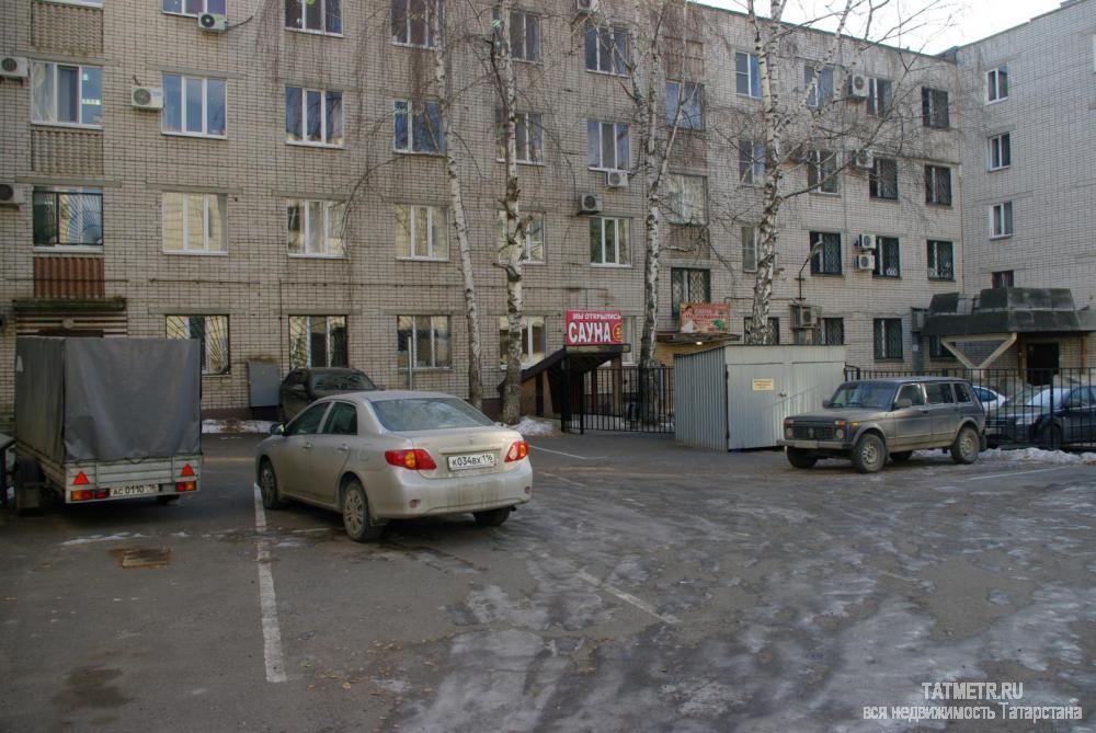 Продается отдельно стоящее здание на первой линии в Советском районе     Высокий пешеходный и автомобильный трафик... - 1