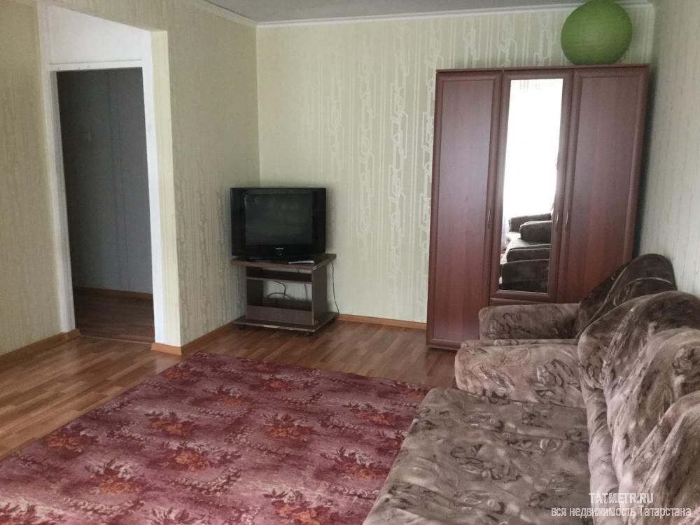 Сдается уютная 3-комнатная квартира, расположенном в самом развитом и динамичном районе Казани. Рядом с домом... - 2