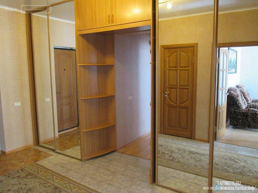 Сдается чистая, светлая 3-комнатная квартира в кирпичном доме, расположенном в спальном районе города Казани. Рядом с... - 2