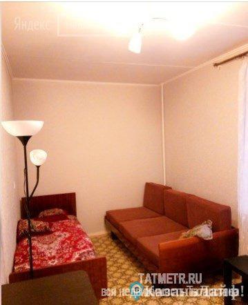 Чистая, уютная 2-комнатная квартира в кирпичном доме, расположенном в спальном районе города Казани. Рядом с домом... - 1