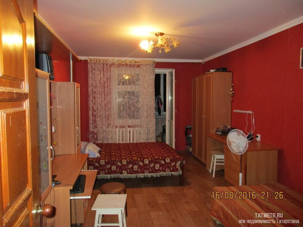 Продаётся 4-комнатная квартира в Нижнекамске. - 1