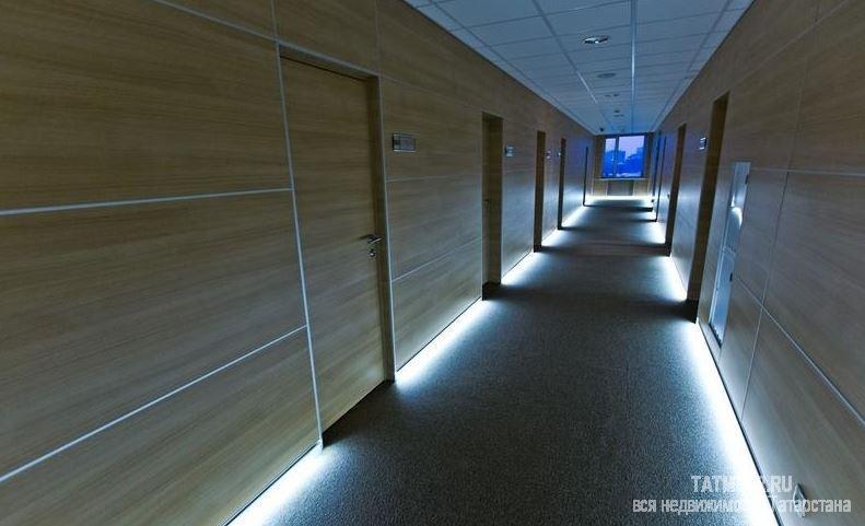 Бизнес-центр «Рябина» — современный офисный центр Европейского уровня В+ Класса: Ковролин, светлые стены,... - 6