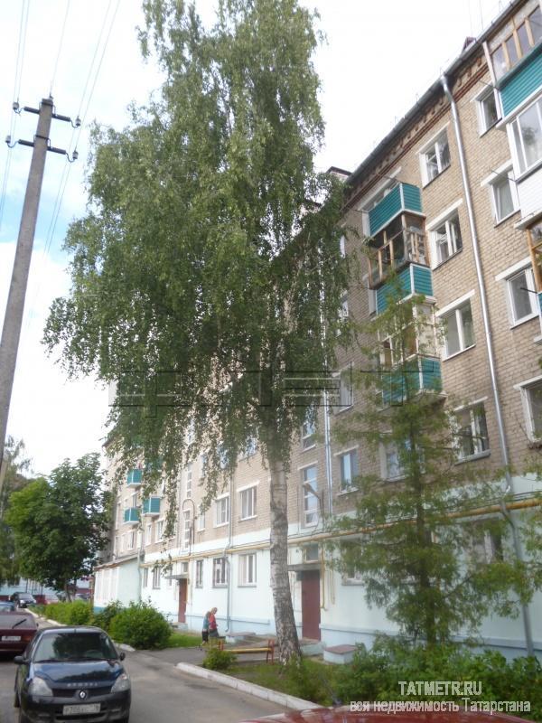 Зеленодольск, город, ул. Космонавтов, д.5.  Продается двухкомнатная хрущевка на пятом этаже пятиэтажного дома. Балкон... - 5