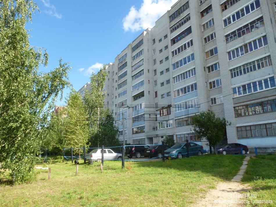 Ул. Амирхана, 105, Ново-Савиновский район Продается трех комнатная квартира в кирпичном доме 1997 года постройки в... - 4