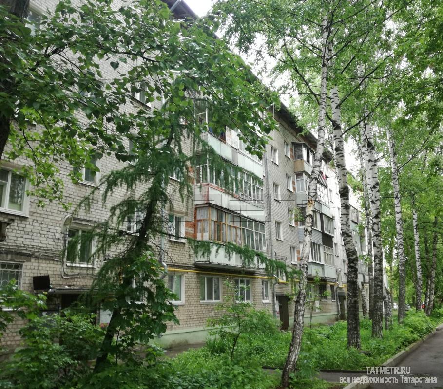 Советский район, ул. Космонавтов д.16 а. Продается 1 комнатная квартира на высоком первом этаже  в кирпичном доме ....