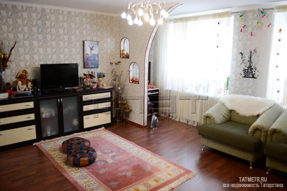 Продается трехкомнатная квартира в ЖК «Экопарк Дубрава» на втором этаже  9тиэтажного кирпичного дома .Площадь :... - 1