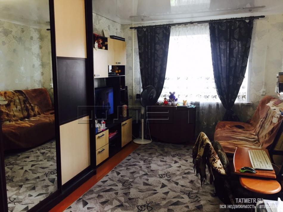 Продается светлая, солнечная однокомнатная квартира в очень тихом, зеленом микрорайоне Кировского района города...