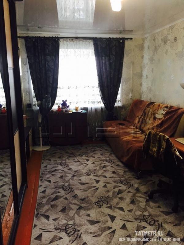 Продается светлая, солнечная однокомнатная квартира в очень тихом, зеленом микрорайоне Кировского района города... - 1