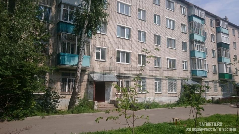 В тихом зелёном месте в окружении новых домов на одной из основных транспортных магистралей Кировского района... - 5