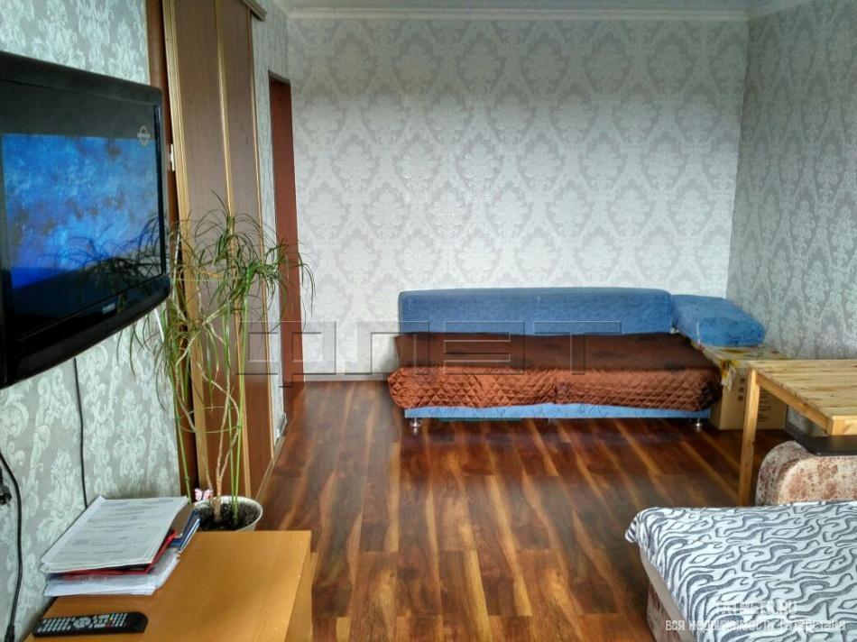 Продается 1 комнатная квартира на 5/5 этаже по ул. Светлая 17 Кировского района. Общая площадь квартиры 32 кв/м,... - 1