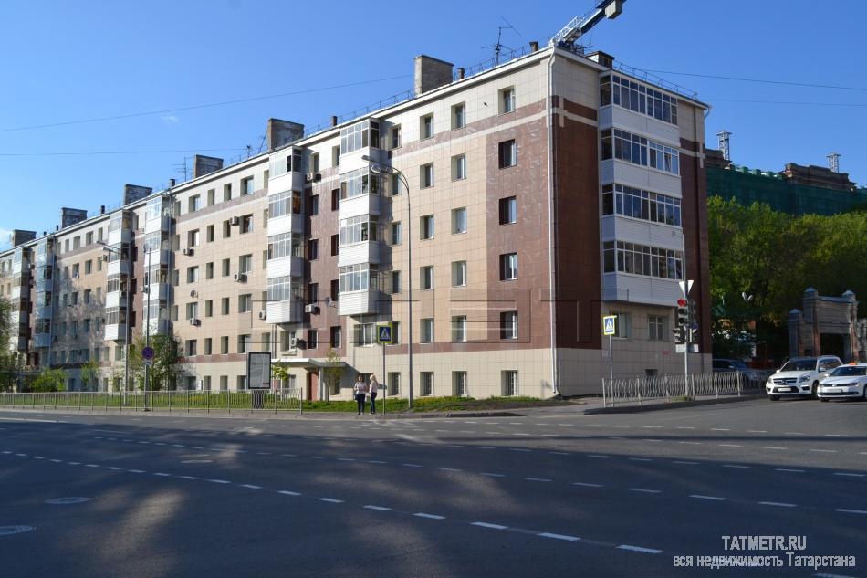 В центре города в Вахитовском районе по улице Калинина, д. 3 продается уютная, светлая, чистая квартира. В шаговой... - 10