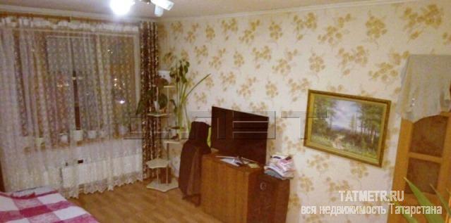 Зеленодольск, мирный, ул.Комарова д.21. Продаётся 2-комнатная квартира ленинградского проекта, большая и уютная с...
