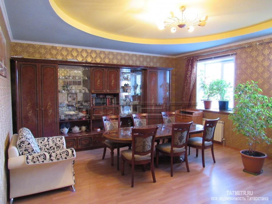 В Советском районе города Казани, в пос. Большие Клыки, ул. Геологов продается двухэтажный кирпичный дом общей...