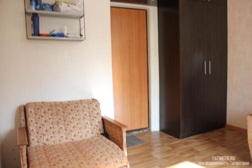 Продается уютная комната в хорошо развитом месте Советского района. Общая площадь комнаты 12 кв.м. Комната чистая,... - 1