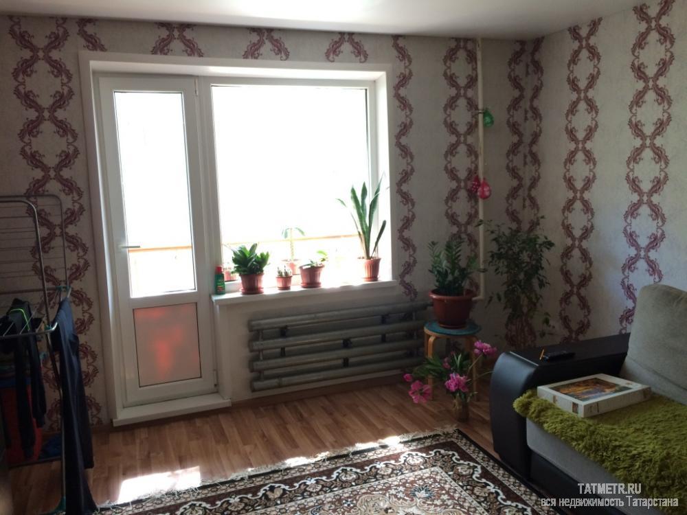 Отличная квартира в г. Зеленодольске, центр мкр. мирный. Квартира на среднем этаже. Светлая, тёплая, уютная,... - 2