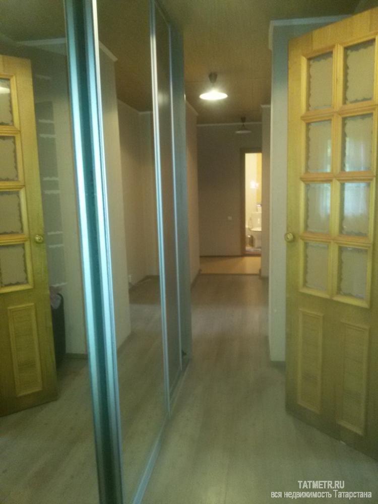 Отличная квартира с индивидуальным отоплением в г. Зеленодольск. Квартира в отличном состоянии, с хорошим ремонтом.... - 6