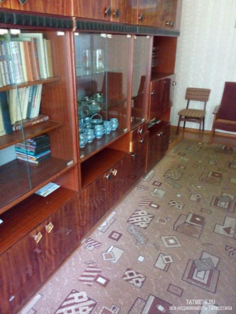 Сдается двухкомнатная квартира в г. Зеленодольск. В квартире имеется вся необходимая мебель и техника: диван, кресла,... - 2