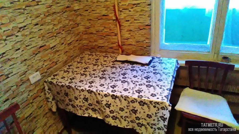 Сдается хорошая квартира в г. Зеленодольск. В квартире имеется вся мебель для проживания: диван, 2 кресла, стол,... - 4