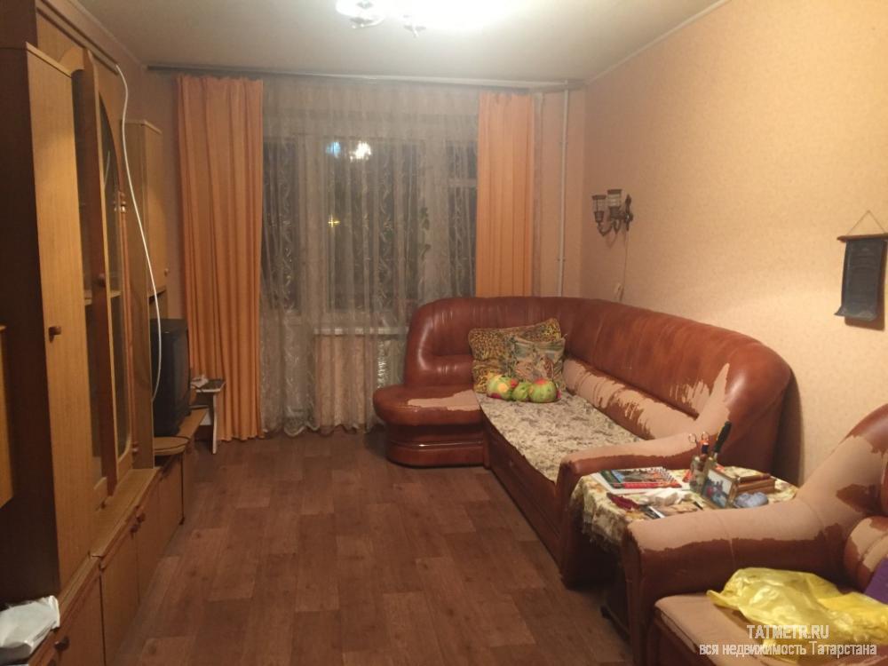 Сдается отличная квартира в центре г. Зеленодольск. В квартире имеется все необходимое для проживания: угловой диван,... - 1