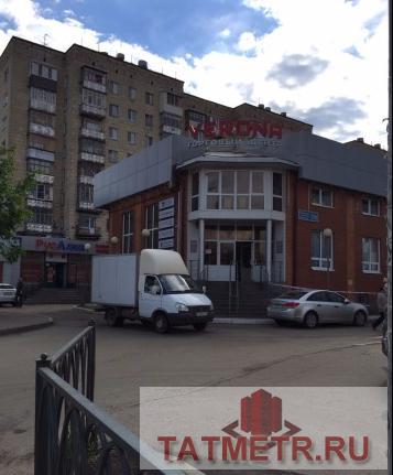 Сдам торговое помещение 20 кв.м в тц Верона на втором этаже. ТЦ Верона находится  рядом с Московским рынком, что...