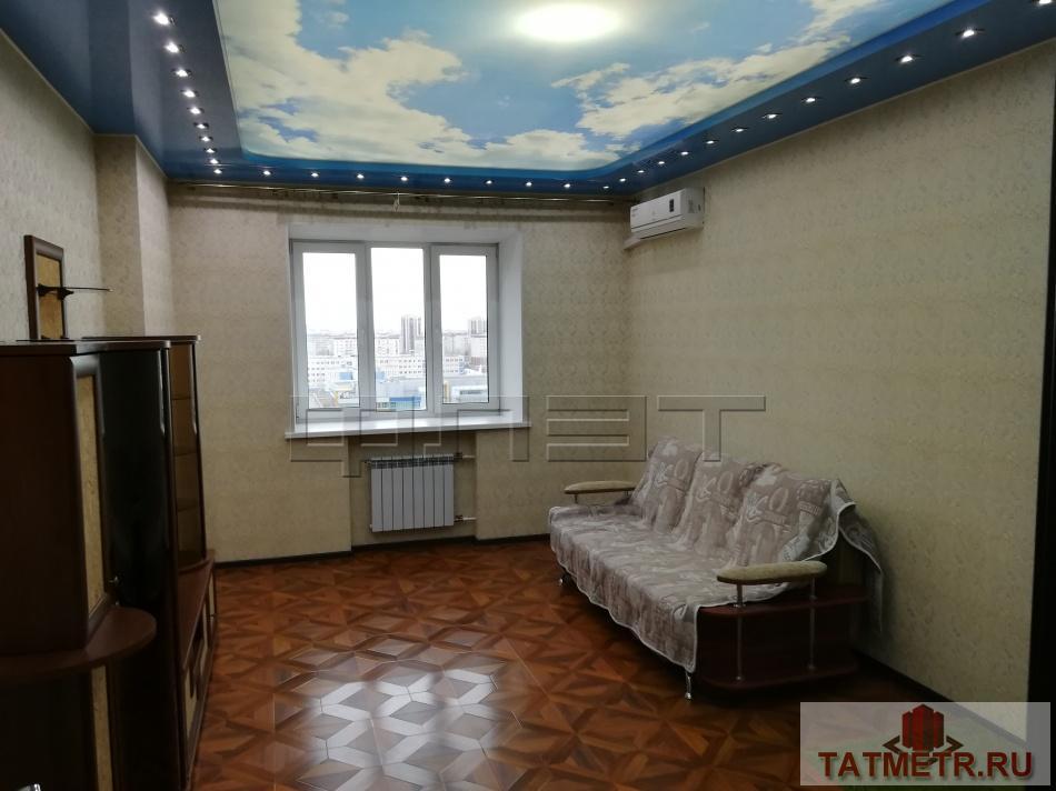 В центре Ново-Савиновского района по улице Чистопольская в доме 71А продается шикарная однокомнатная квартира общей...