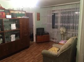 В Дербышках, по адресу ул. Липатова, 23 продается 2-х комнатная...