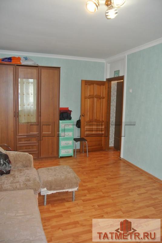 Продается однокомнатная квартира по адресу Гагарина 67. Общая площадь 33,0 м2. Квартира с хорошим ремонтом,балкон... - 2