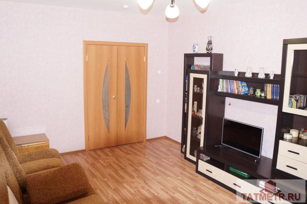 Уютная и просторная 3-х комнатная квартира – отличный вариант для большой семьи!  В подарок остается кухонный... - 3