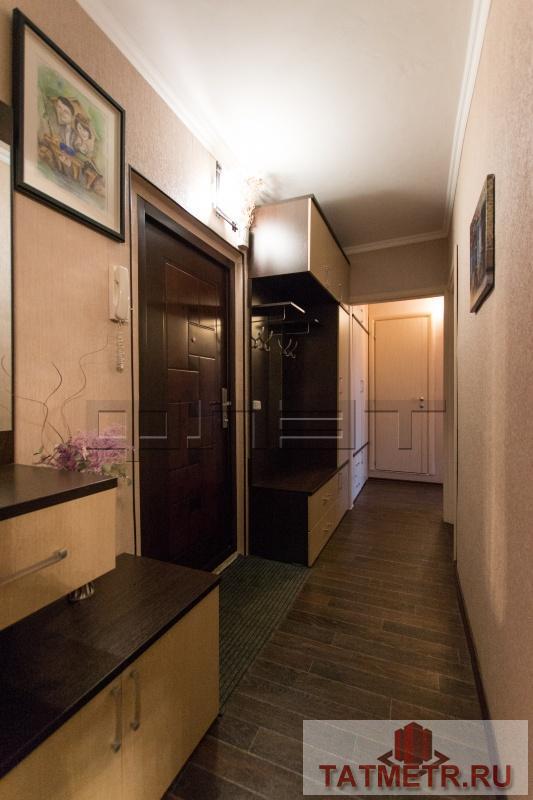 Продается отличная двухкомнатная квартира на восьмом этаже в Ново-Савиновском районе .Площадь квартиры... - 16
