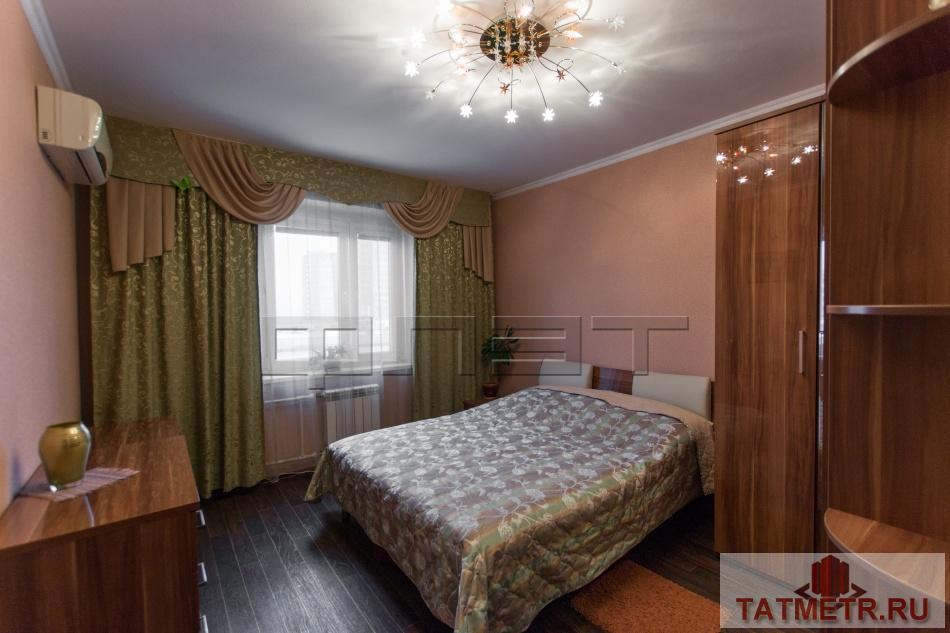 Продается отличная двухкомнатная квартира на восьмом этаже в Ново-Савиновском районе .Площадь квартиры... - 2
