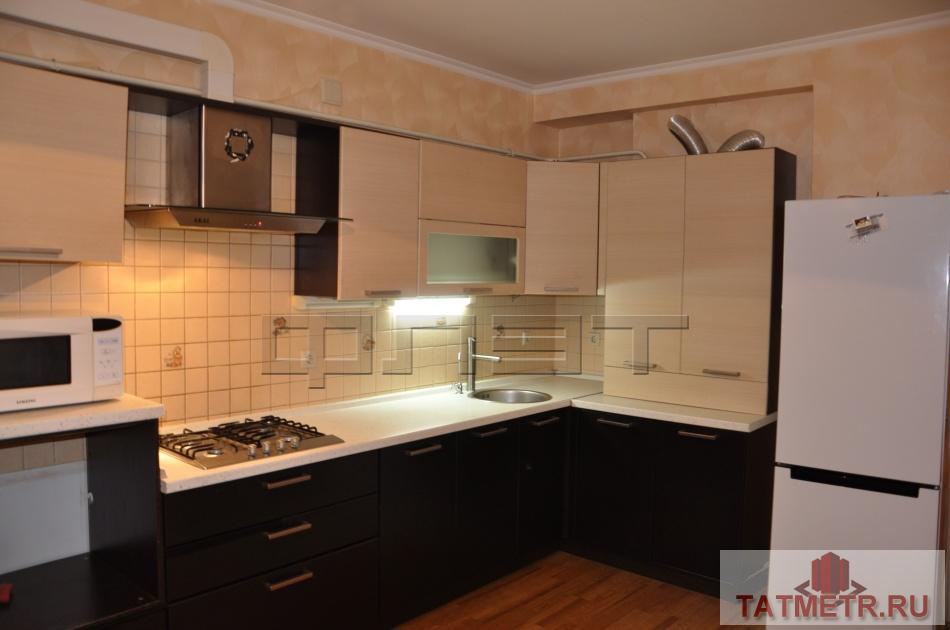 В Приволжском р-не по ул. Карбышева д.67 продается просторная и комфортабельная двухкомнатная квартира. Квартира с...