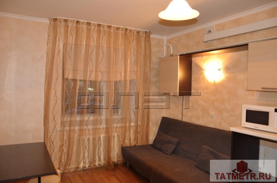 В Приволжском р-не по ул. Карбышева д.67 продается просторная и комфортабельная двухкомнатная квартира. Квартира с... - 1