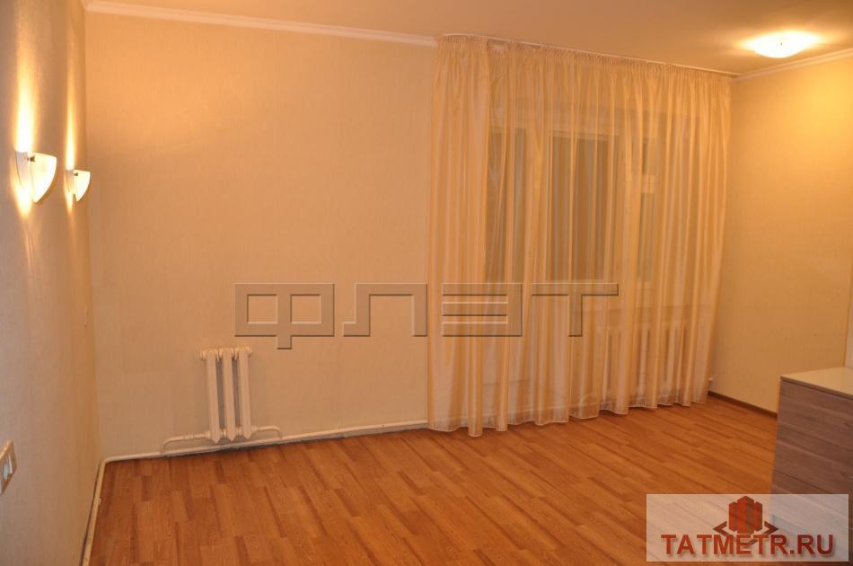 В Приволжском р-не по ул. Карбышева д.67 продается просторная и комфортабельная двухкомнатная квартира. Квартира с... - 2