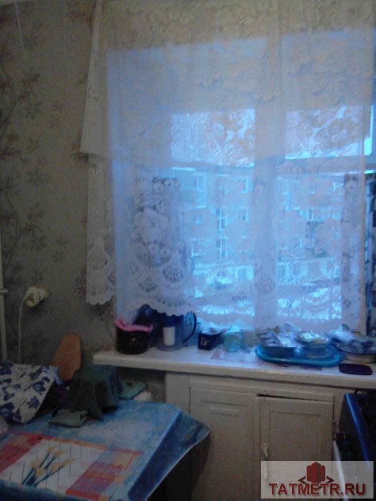 Отличная однокомнатная квартира в спальном районе г. Зеленодольск. Комната просторная, уютная в отличном сотсоянии.... - 3