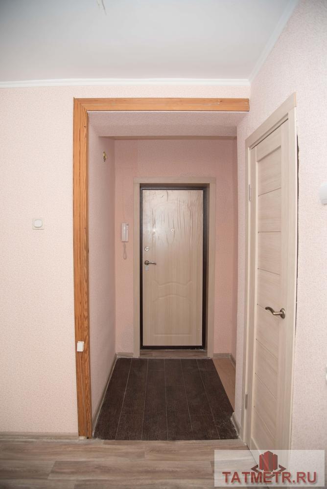 Продам 2-ую квартиру в Ново-Савиновском районе, в кирпичном доме 1993 года постройки, квартира на 14-м этаже с... - 14