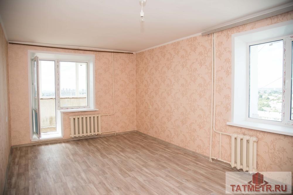 Продам 2-ую квартиру в Ново-Савиновском районе, в кирпичном доме 1993 года постройки, квартира на 14-м этаже с... - 5