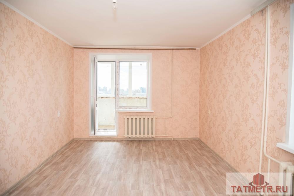 Продам 2-ую квартиру в Ново-Савиновском районе, в кирпичном доме 1993 года постройки, квартира на 14-м этаже с... - 6
