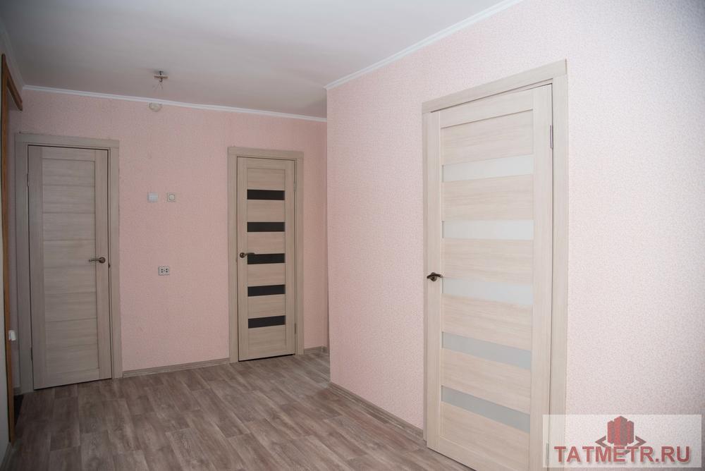 Продам 2-ую квартиру в Ново-Савиновском районе, в кирпичном доме 1993 года постройки, квартира на 14-м этаже с... - 8