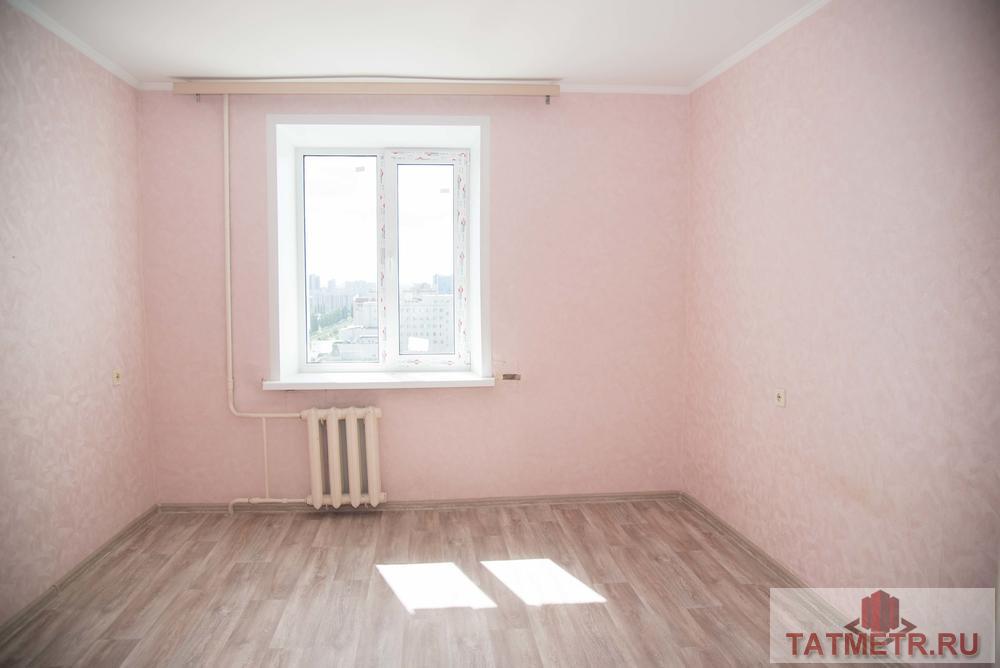 Продам 2-ую квартиру в Ново-Савиновском районе, в кирпичном доме 1993 года постройки, квартира на 14-м этаже с... - 9