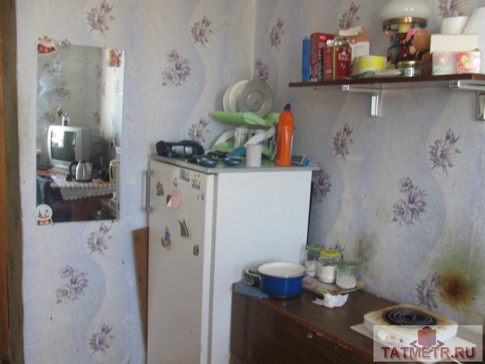 Срочно продам комнату 13м в г.Зеленодольск (Северная,5). Удобное месторасположение, светлая сторона, теплая и уютная.... - 3