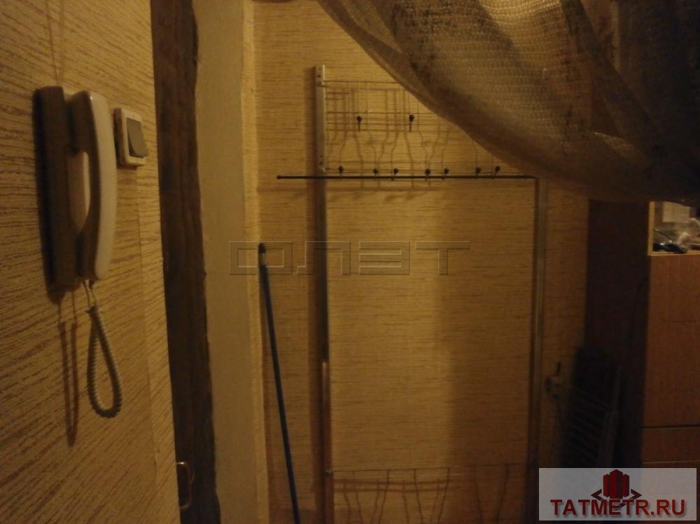 Сдается уютная 2-комнатная квартира в кирпичном доме, расположенном в спальном районе города Казани. Рядом с домом... - 10