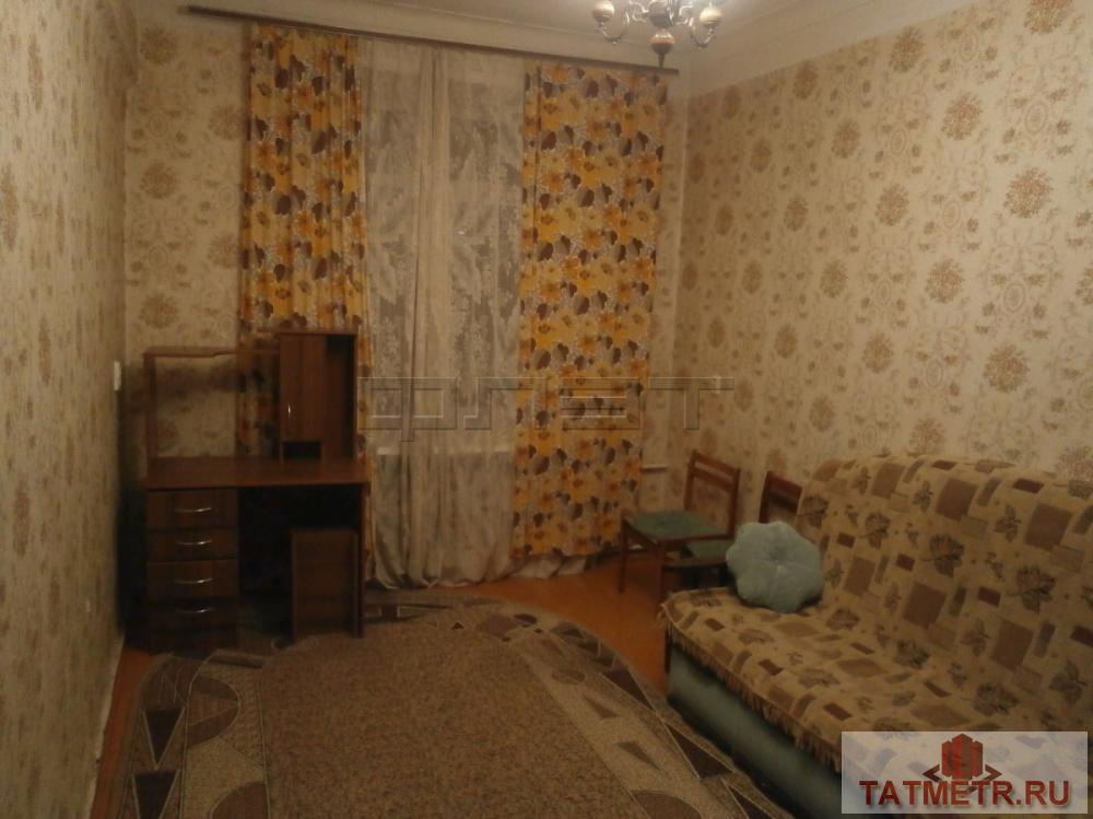 Сдается уютная 2-комнатная квартира в кирпичном доме, расположенном в спальном районе города Казани. Рядом с домом... - 3