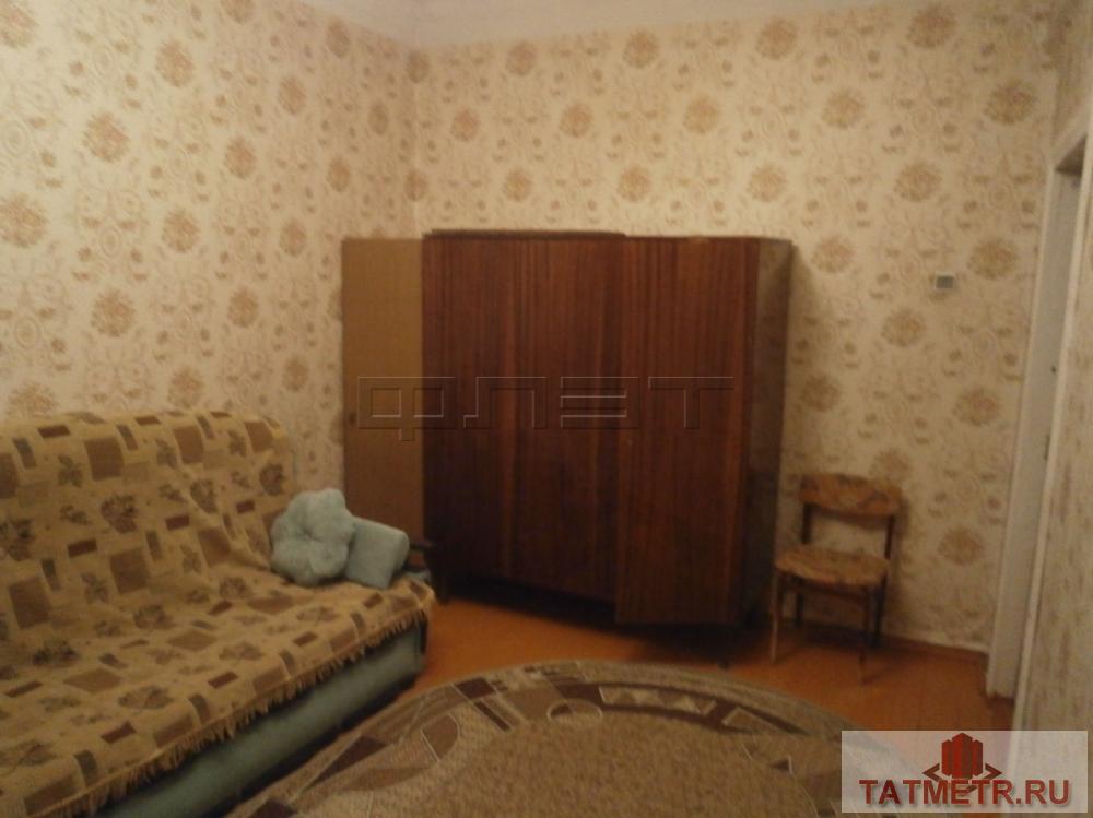 Сдается уютная 2-комнатная квартира в кирпичном доме, расположенном в спальном районе города Казани. Рядом с домом... - 7