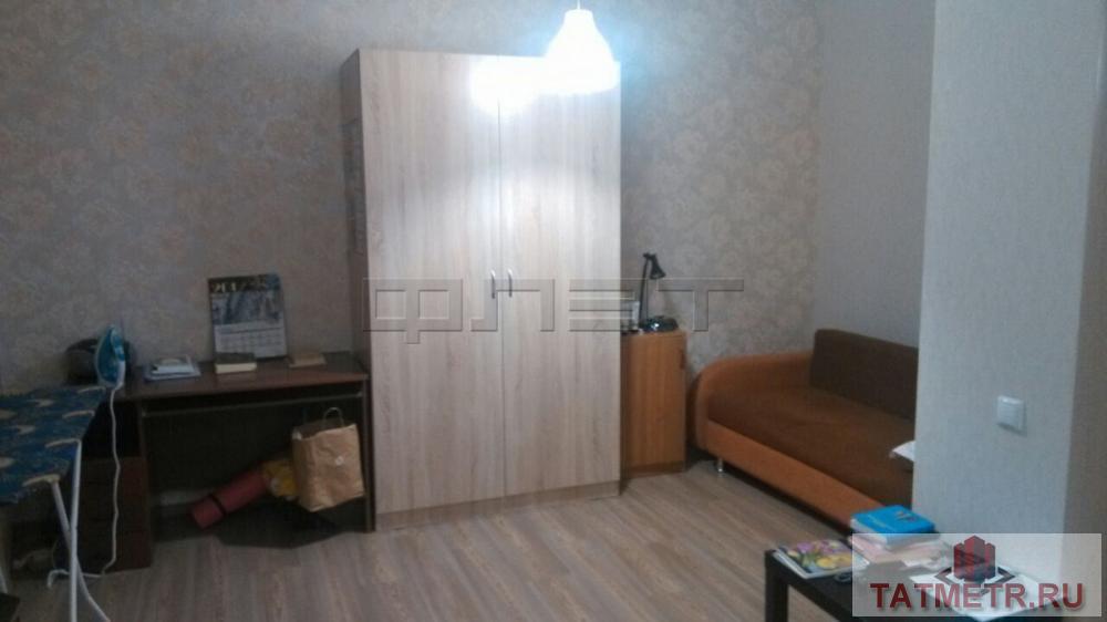 Сдается уютная 1-комнатная квартира-студия в новом доме, расположенном в спальном районе города Казани. Рядом с домом... - 1